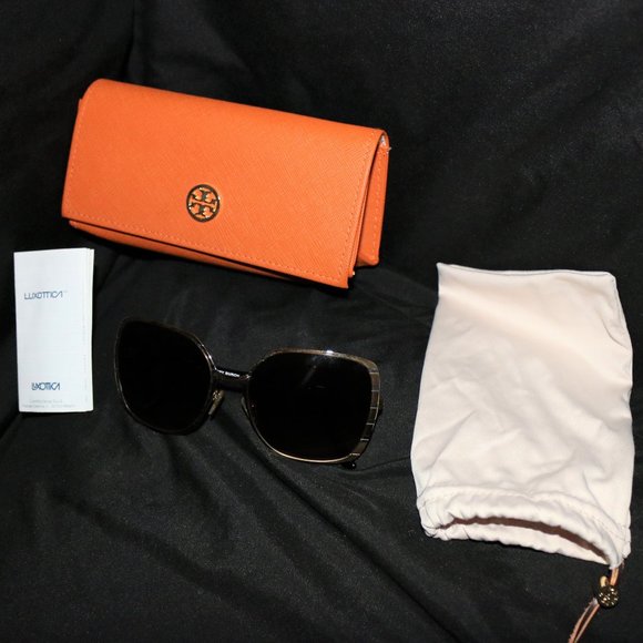 Tory Burch Sunglasses - Picture 1 of 13